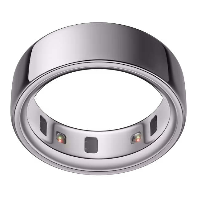 Oura Ring 4 in Silver finish, product image